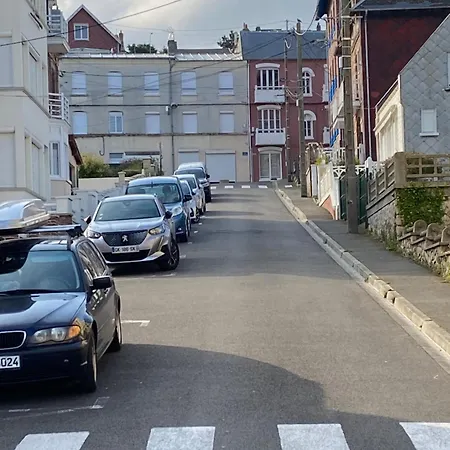 Lägenhet Chez Virginie Et Alexandre *